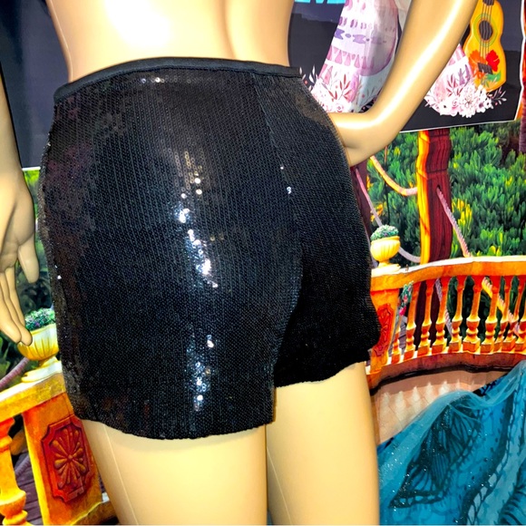 SOLD - Picture 4 of 7